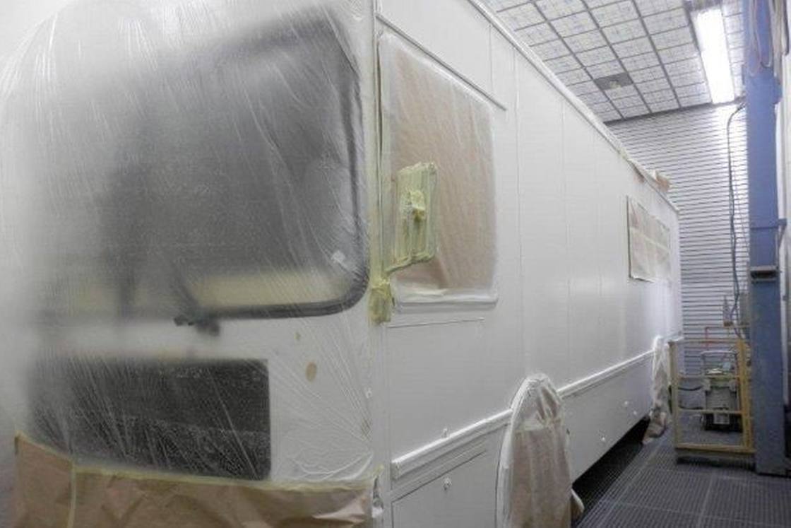 Eingepackter Migros-Bus