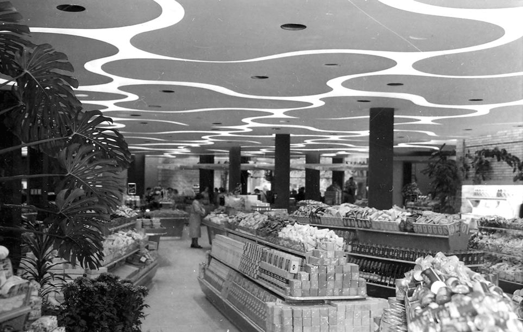 3-Scannen0057-LIMMATPLATZ-innen