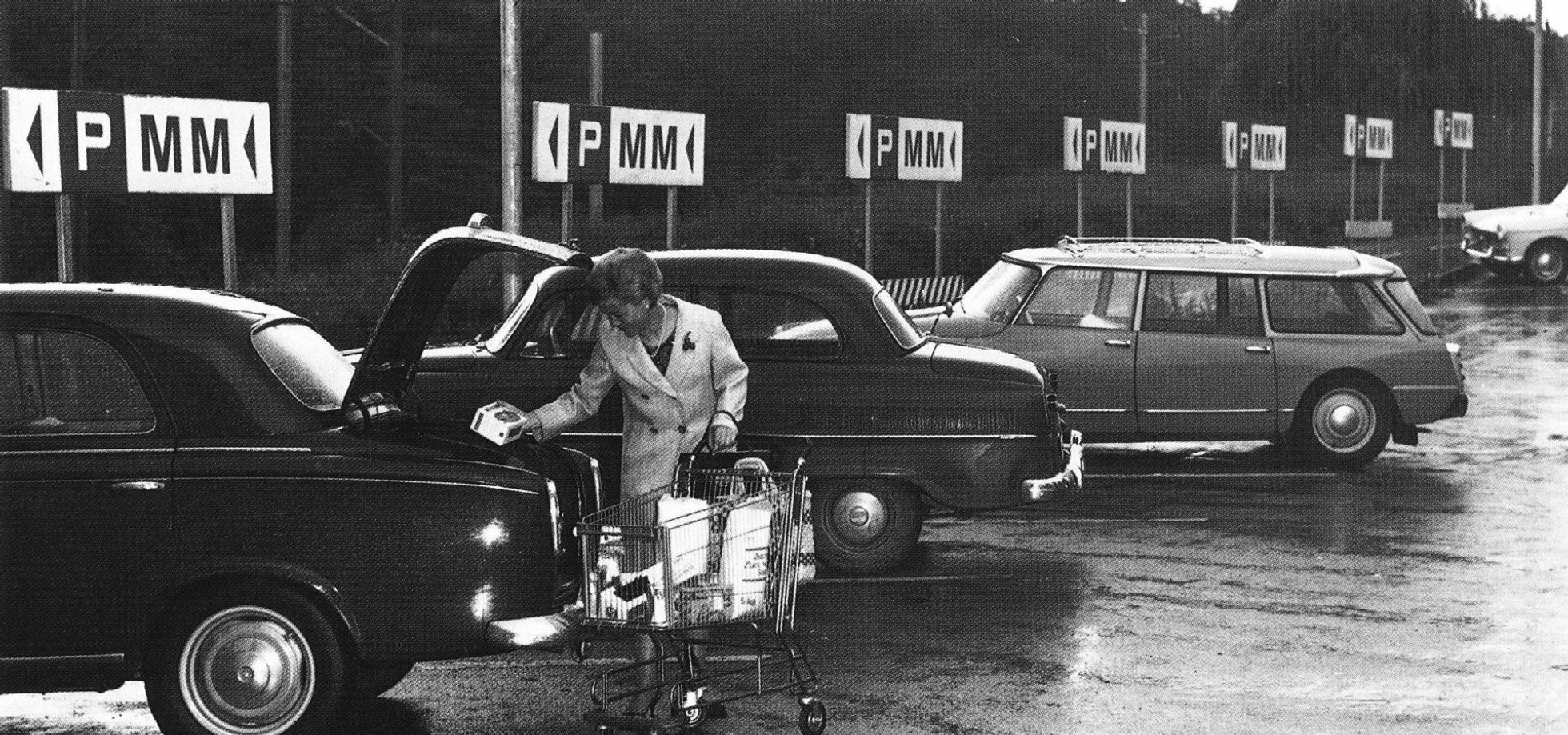 7-1960-Auto_Einkauf_Migros-Neuch_tel-Fribourg-1941-1991