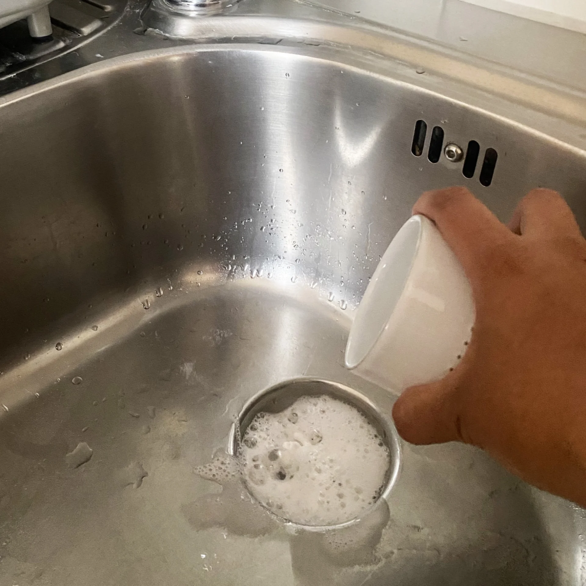 Using baking soda to clean drains