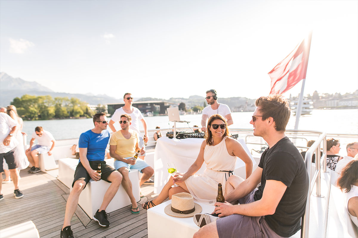 Schifffahrtsgesellschaft Vierwaldstättersee - Kulinarische Schifffahrten