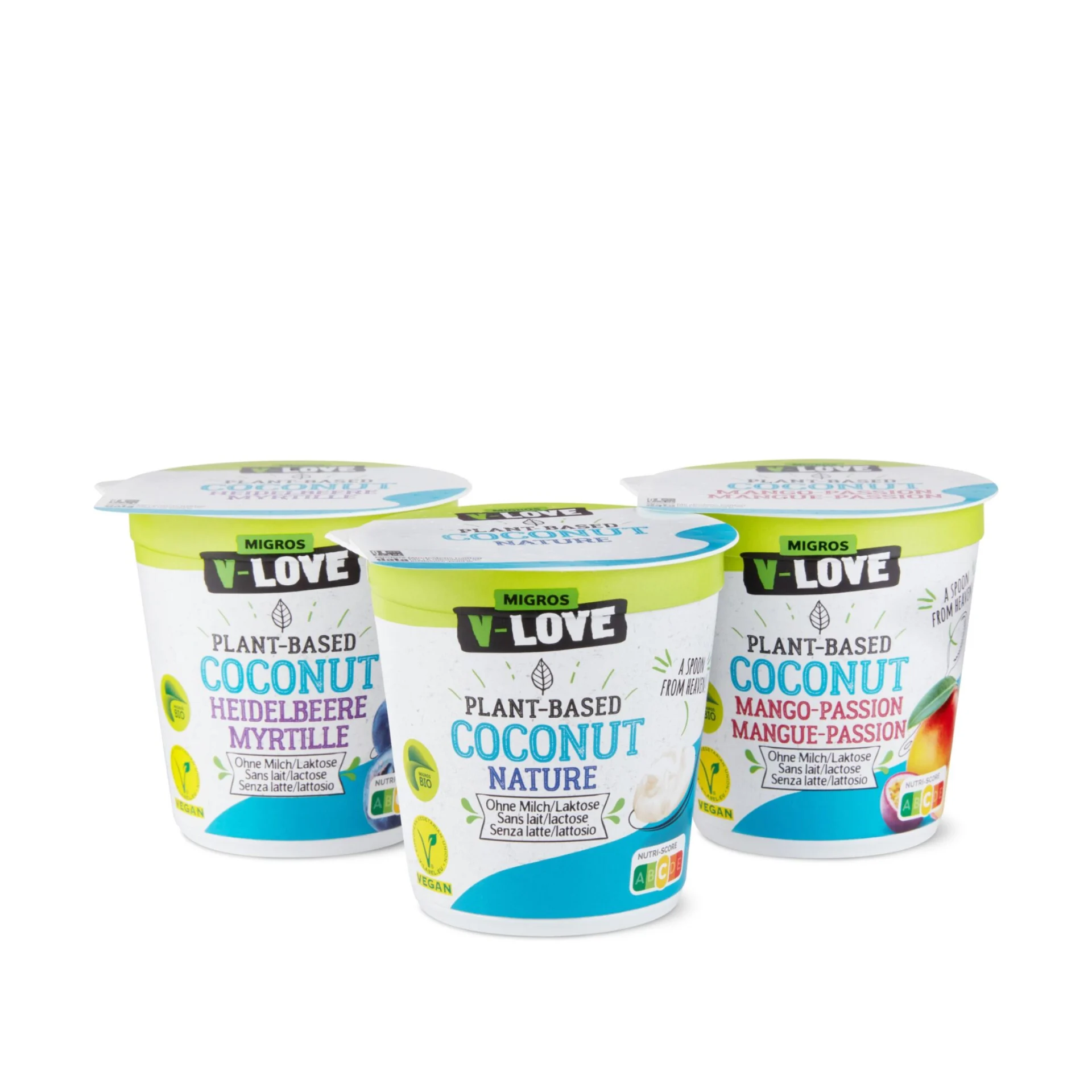Drei Packsots von unterschiedlichen V-Love Joghurt-Alternativen.