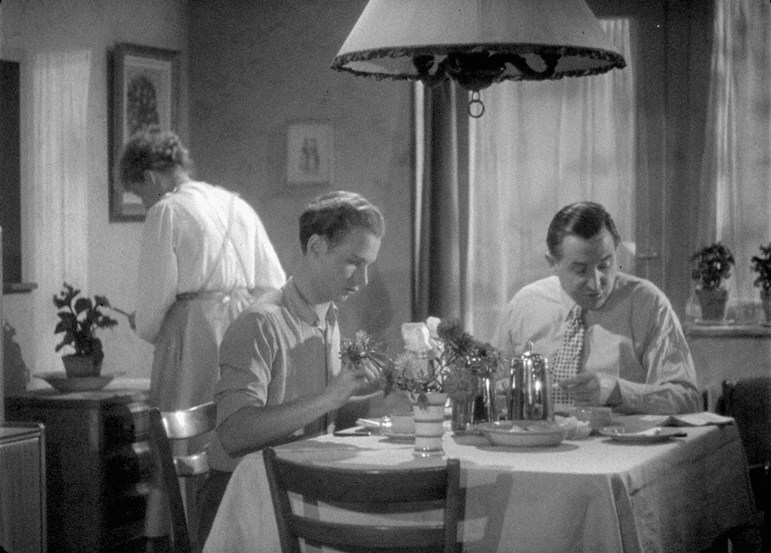 8-blumenschmuck-bei-familie-M