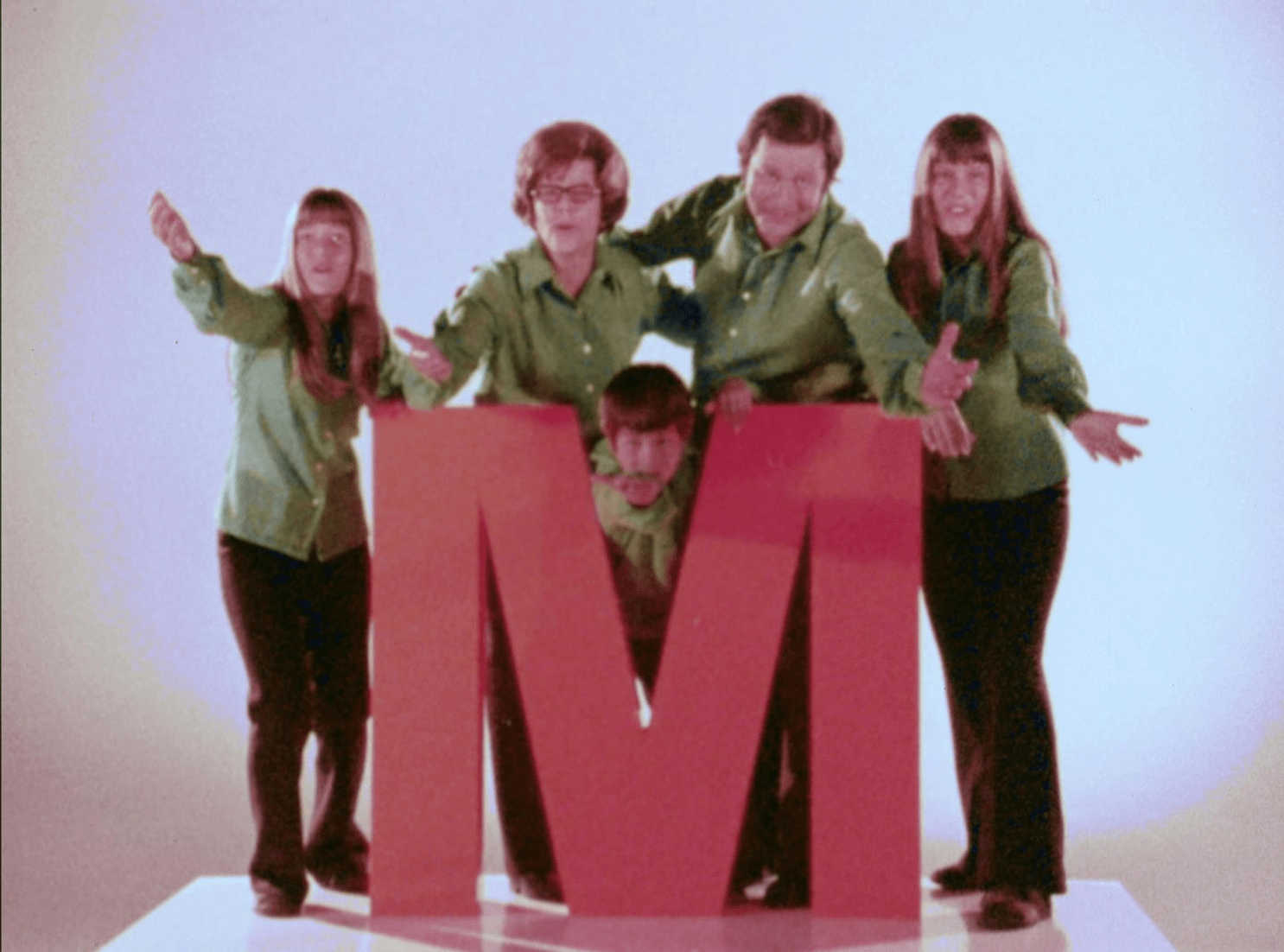 06_vlcsnap-2012-05-04-14h06m31s121