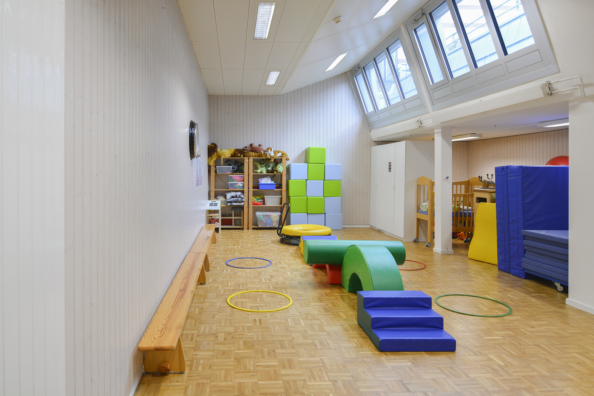 Vorlesen in der Kinderkrippe Wirbelschloss