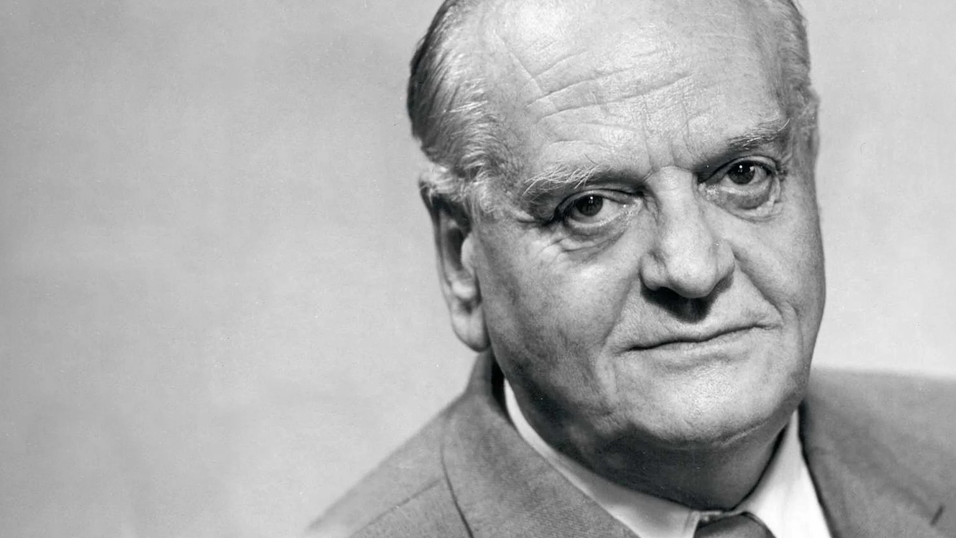 © Archive FMC Portrait in black and white of Gottlieb Duttweiler.