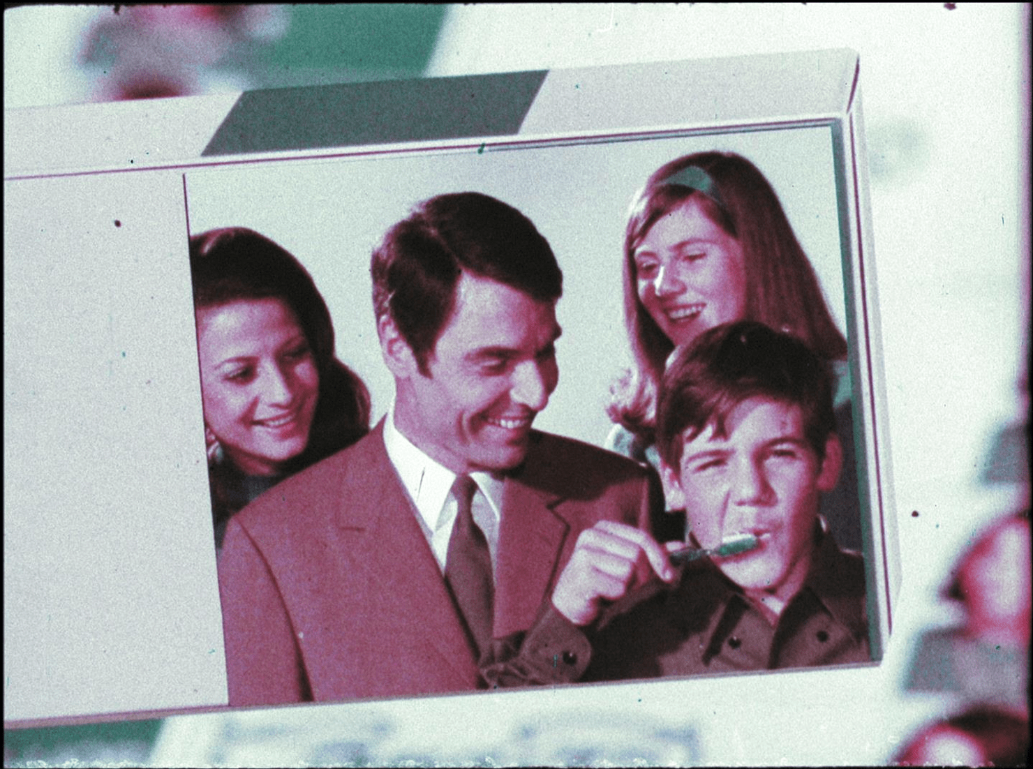 4_vlcsnap-2012-05-04-12h43m06s20