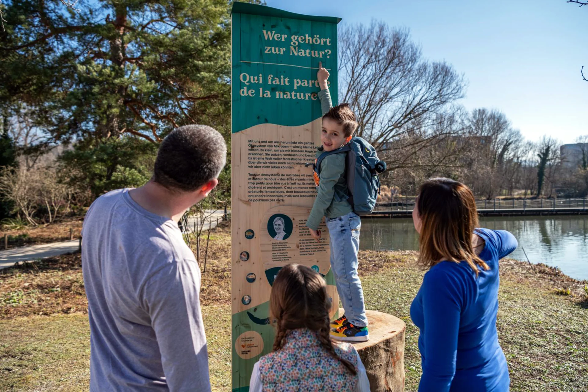 A family on the "Nature. And you?" adventure trail
