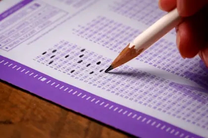 A filled in scantron