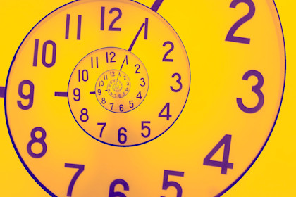 Abstract clock spiral design