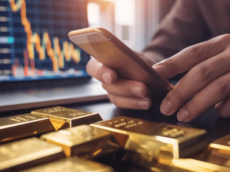 Gold at All-Time High: Market Drivers & Dynamics Overview | Plus500