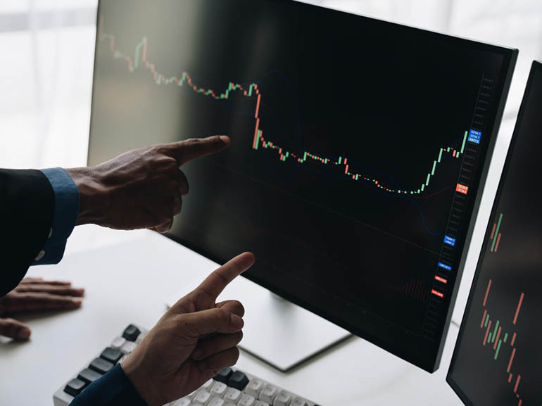 آخر مستجدات السوق: ارتفاع صاروخي في أسهم سبيس إكس، واستقرار في أسعار الذهب، وارتفاع في أسهم الشركات الآسيوية