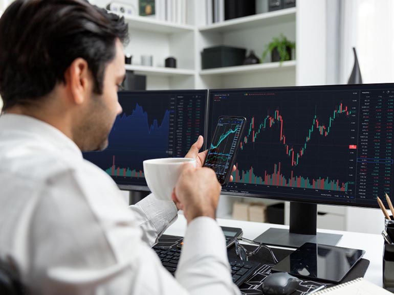 El oro, Apple y el gas natural impulsan los mercados