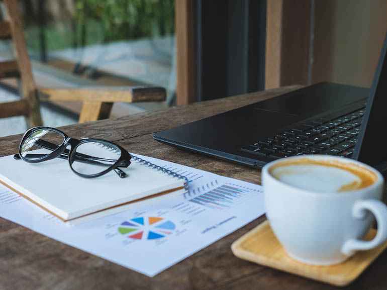 Fed senkt Zinssätze um 25 Basispunkte, während Nvidia eine Marktkapitalisierung von 5 Billionen Dollar erreicht