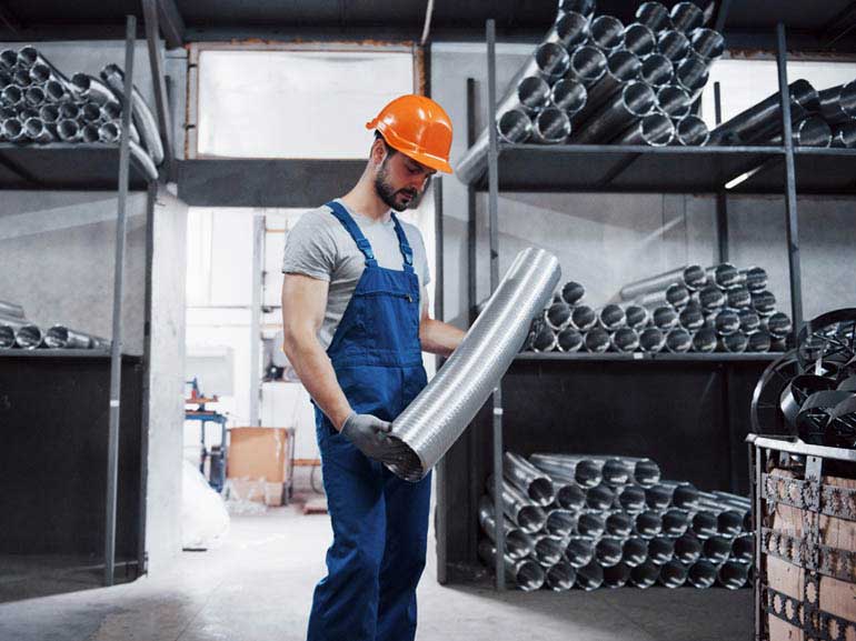 Acerinox Gains as Trump Tariffs Lift U.S. Steel Prospects