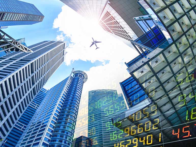 Cambio en las industrias financiera y aeroespacial