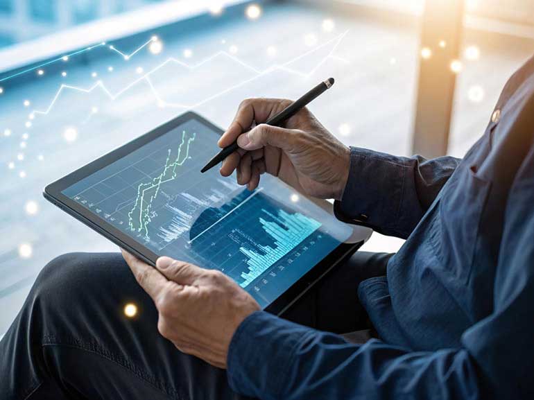 Spanish Banks Post Strong 1H25 Profits, Shares Gain