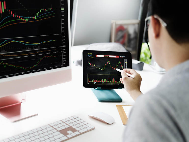 US-Aktien steigen dank Nvidia und Handelshoffnungen auf Rekordhoch