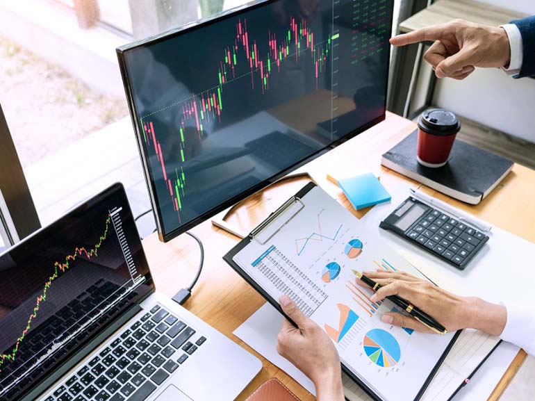 Markets Mixed With AI & Economic Data in Focus