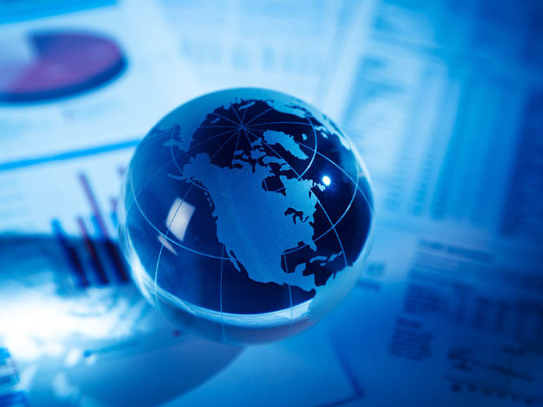 Global Markets Slip Amid Tech Valuation Concerns, Bitcoin Sell-Off and Oil Supply Shifts