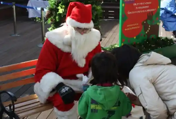 カメイドクロックにサンタさんがやってくる 撮影会