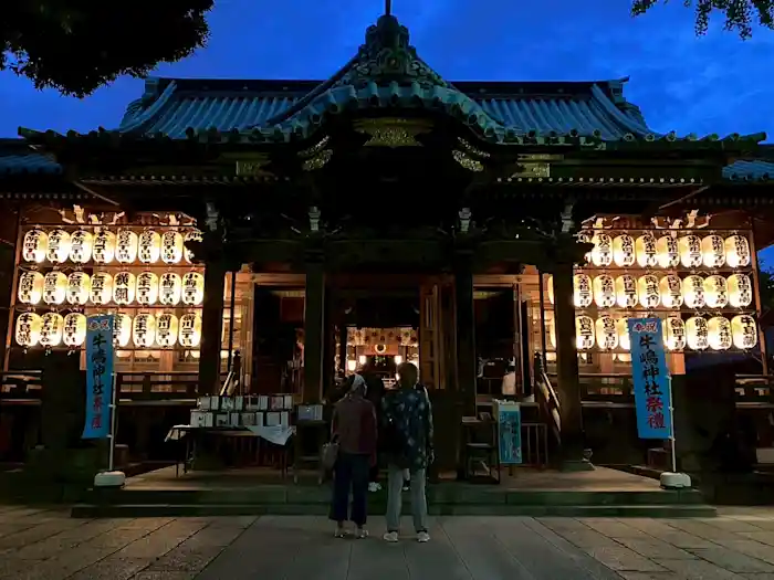 牛嶋神社のお祭り・奉納踊り 2025 体験レポート｜境内の屋台縁日から町会の輪へ――各町会をめぐりながら味わう秋の夜と回り方