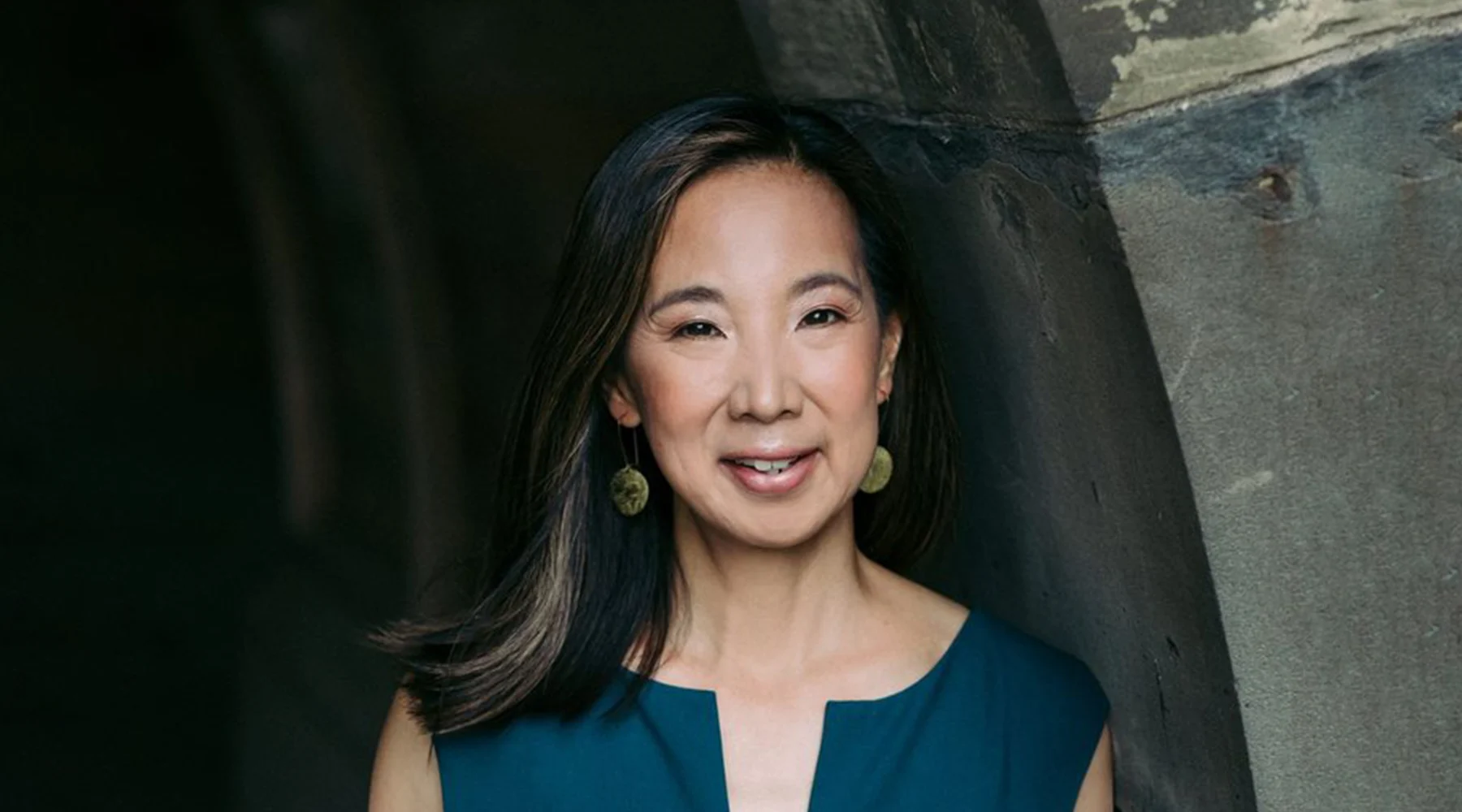 Podcast 227: Women's Health, Research, and the Future of Female Athletics with Christine Yu