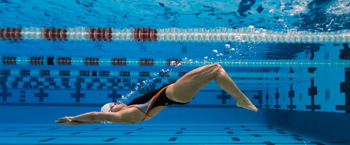 How Olympic Swimmer Kira Toussaint Uses WHOOP Data to Train for World Championships