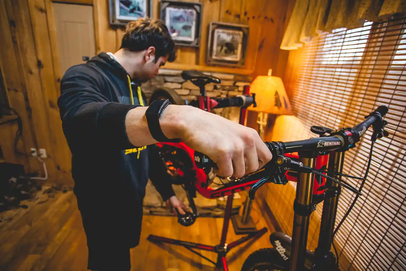 How to Monitor Your Sleep for your Training Regimen