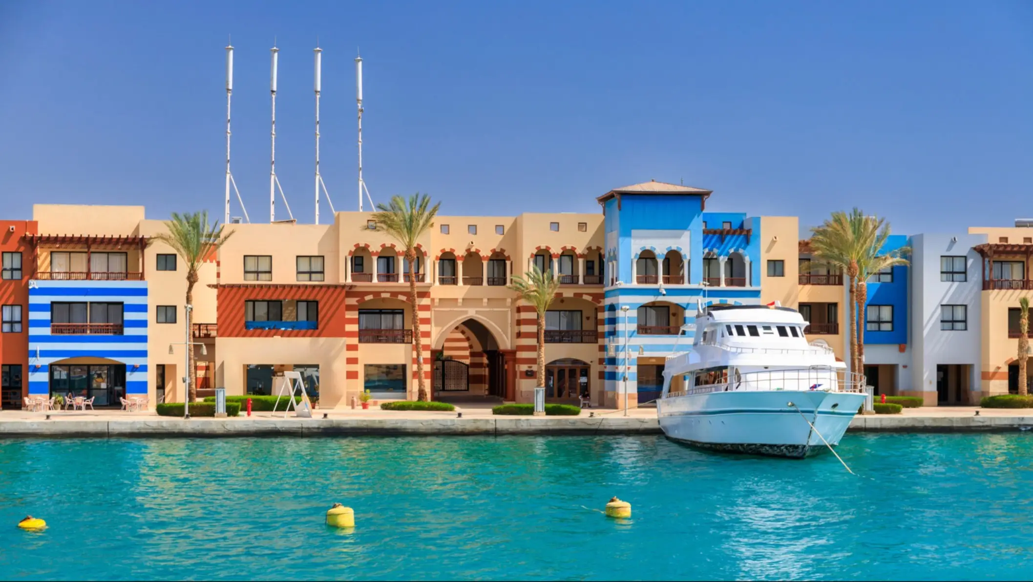 Ägypten, Marsa Alam, Port Ghalib Wunderschöne Landschaft der Küste des Roten Meeres bei Port Ghalib in Ägypten, Afrika.