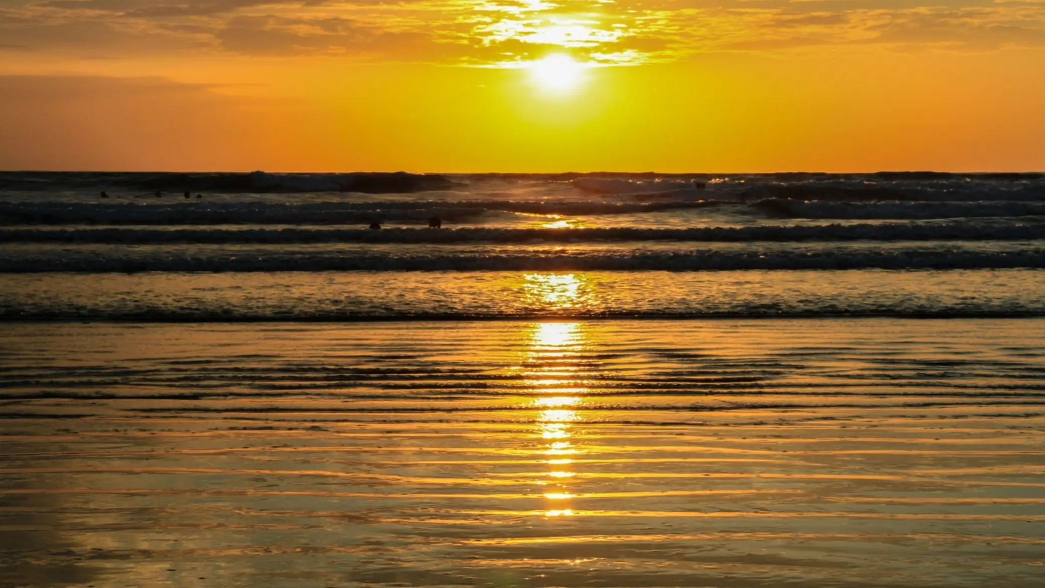Équateur Canoa Coucher de soleil sur la plage de Canoa, province de Manabí