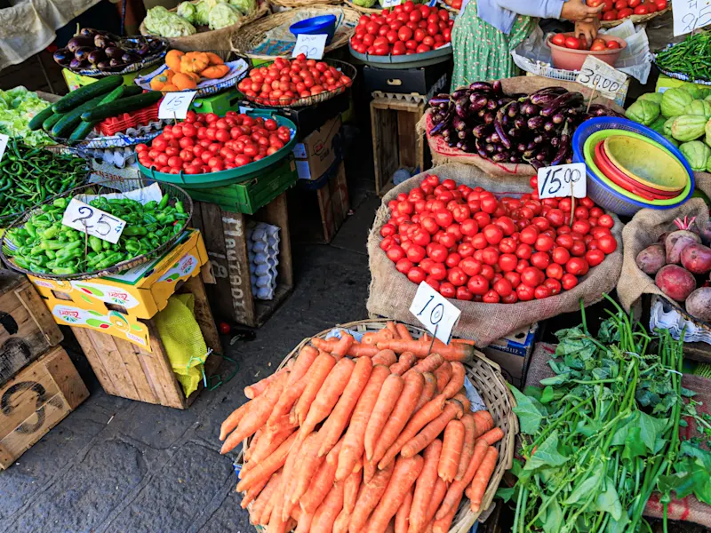 Mauritius, Port Louis, Port Louis FriscFrisches Gemüse auf einem Marktstand, Port Louis, Port Louis, Mauritius.