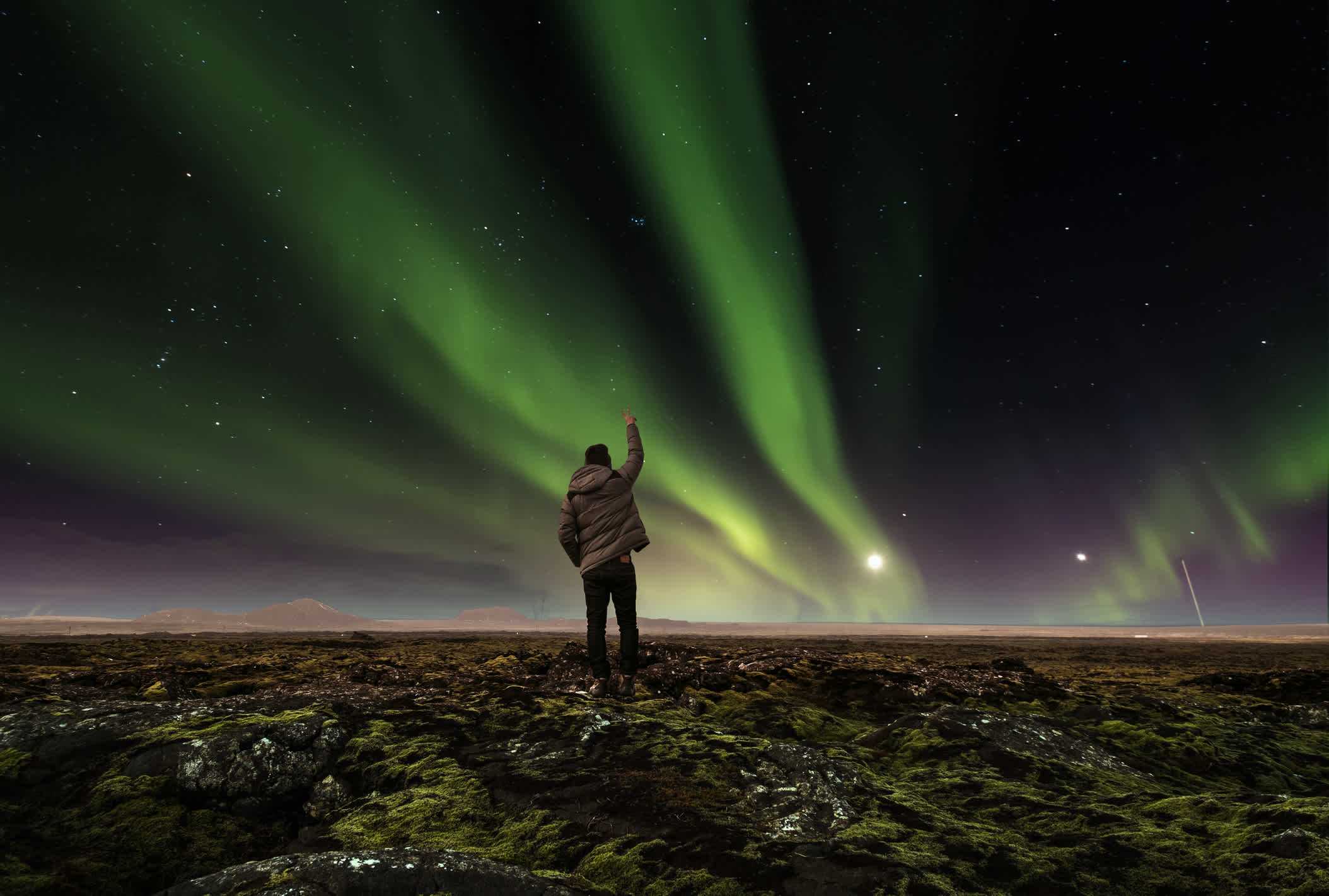 Erleben Sie das Naturphänomen "Aurora Borealis" auf Ihrer Reise durch Island