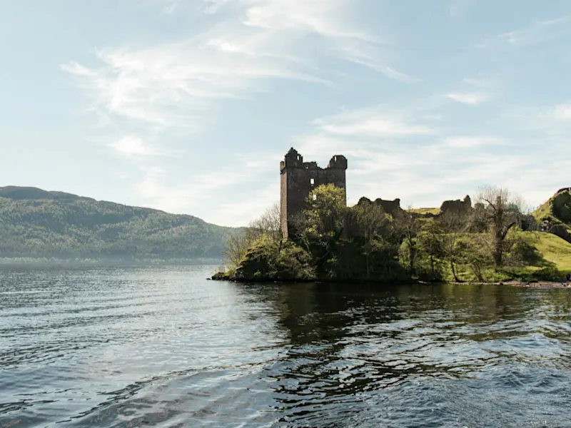 Écosse, Stirling, Trossachs, Loch Lomond Randonneurs avec vue sur le Loch Lomond. Trossachs, Stirling, Écosse.