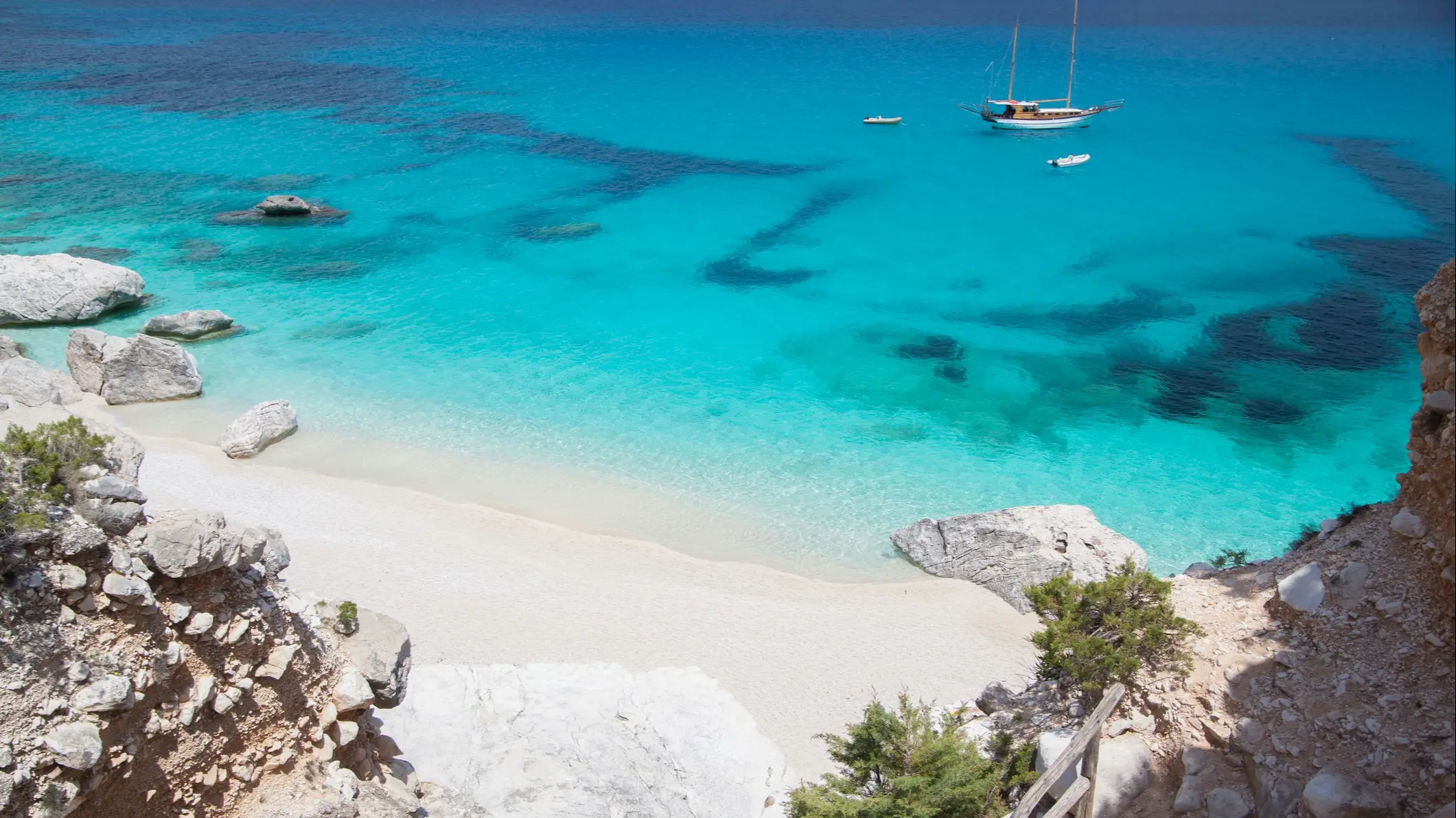 Italie, Sardaigne, Cala Goloritzè Vue aérienne de Cala Goloritzè en Sardaigne, Italie