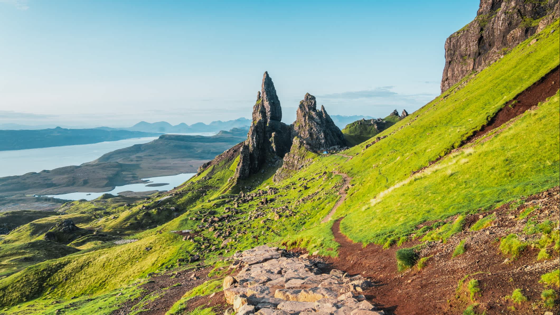 La côte écossaise sur l'île de Skye.
