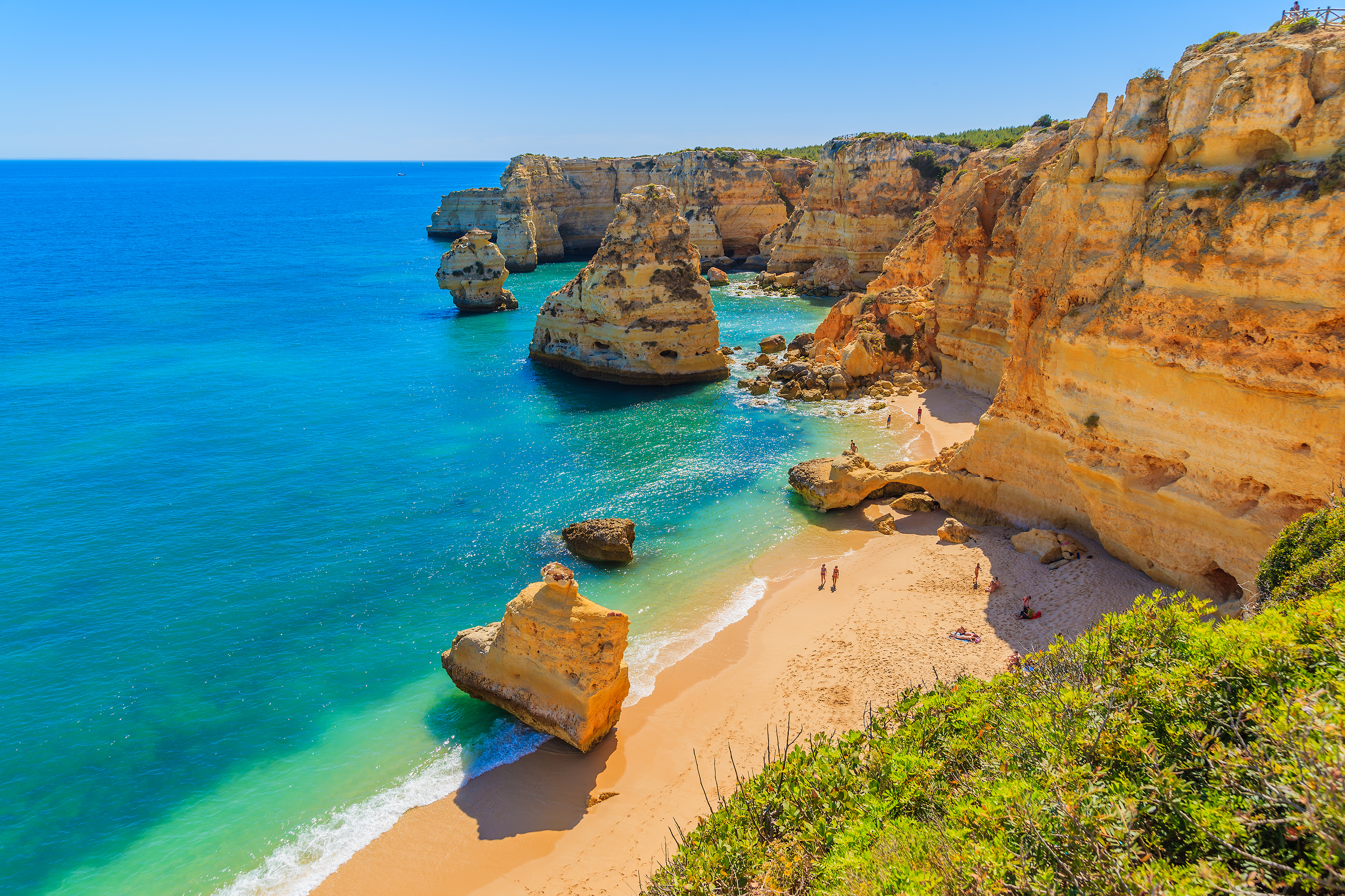 les-21-plus-belles-plages-du-portugal-en-2025-tourlane