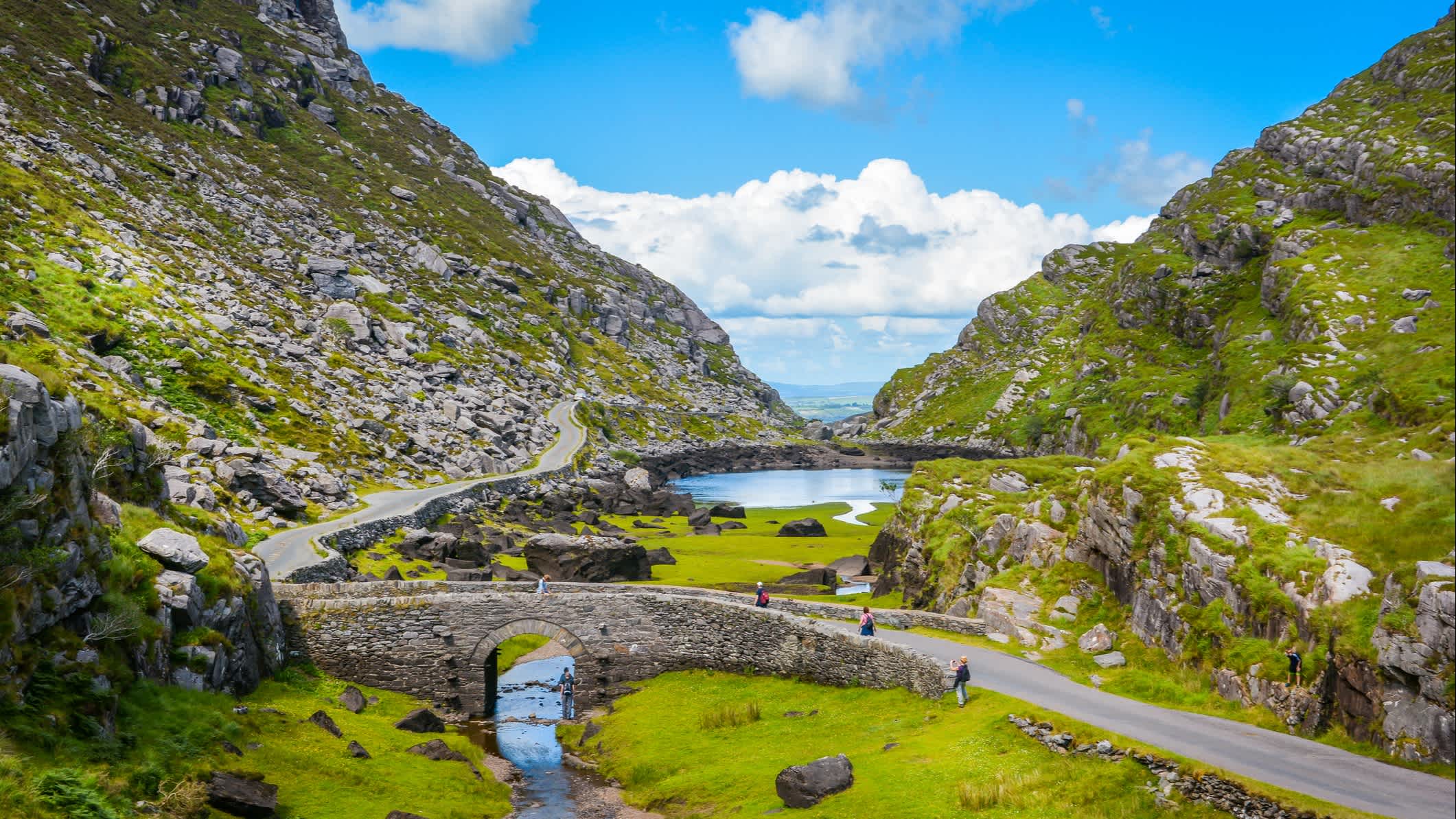 Malerische Aussicht auf Gap of Dunloe, County Kerry, Irland. 