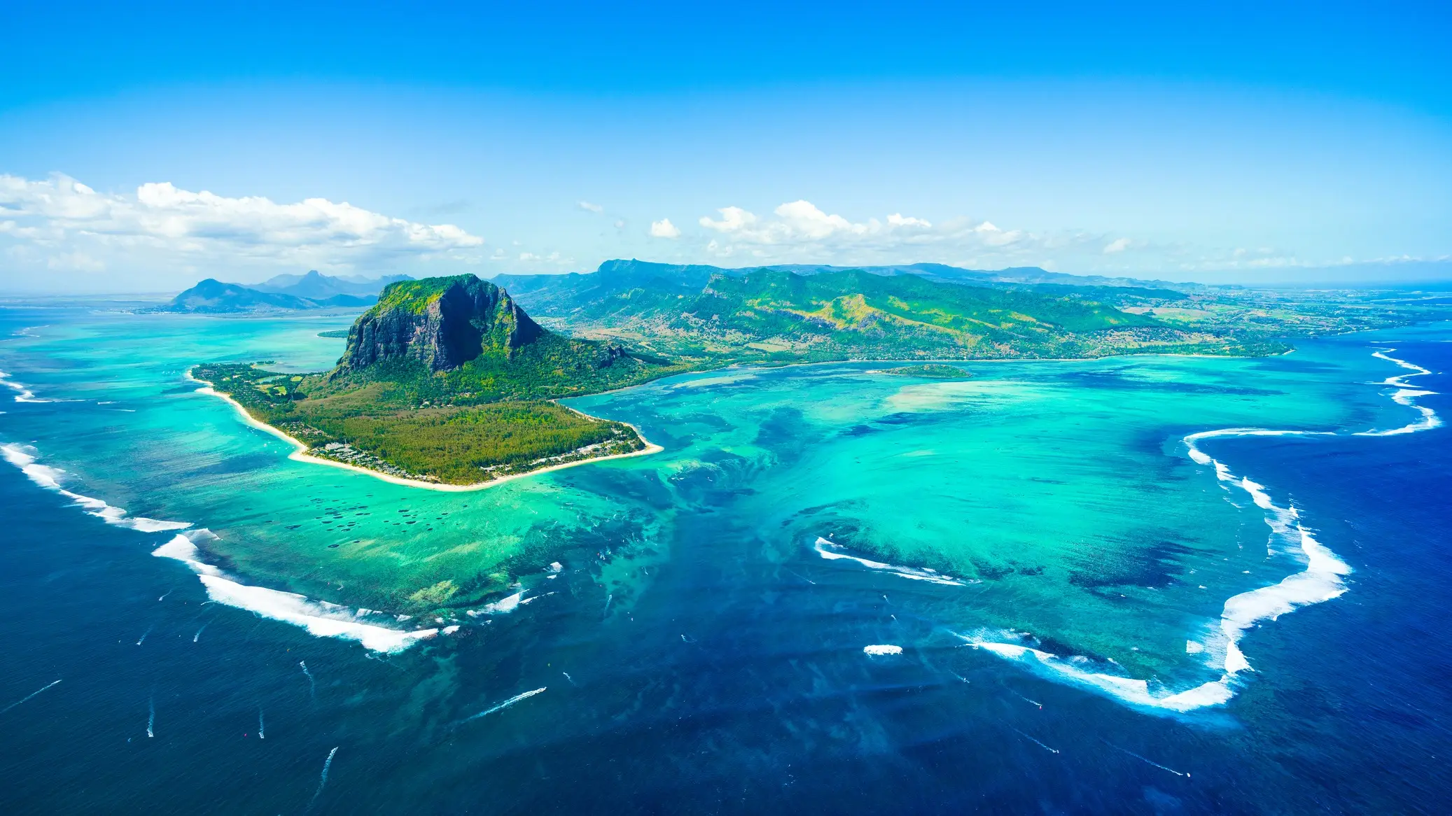 Le Morne Brabant, Mauritius, Afrika Luftaufnahme vom Berg Le Morne Brabant