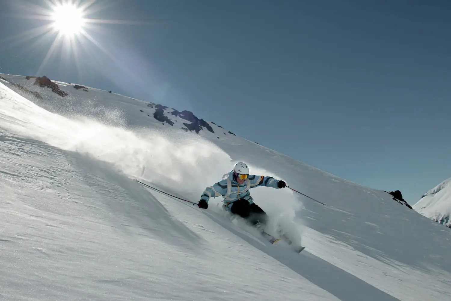 Wintersaison Skilift in den Cairngorm Highlands, Schottland.