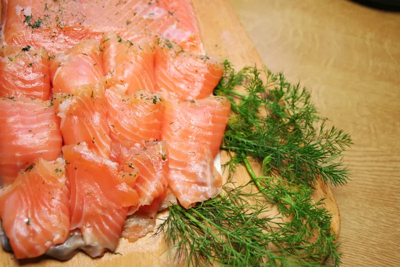 Gravlax, Dill, Eingelegt, Filetiert, Fisch Gravlax, Dill, Eingelegt, Filetiert, Fisch