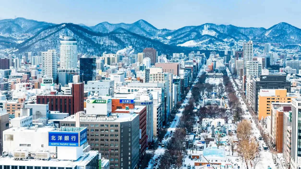 Odori garten, Sapporo, Japan Blick auf den Odori-Garten vom Fernsehturm in der Wintersaison, Sapporo