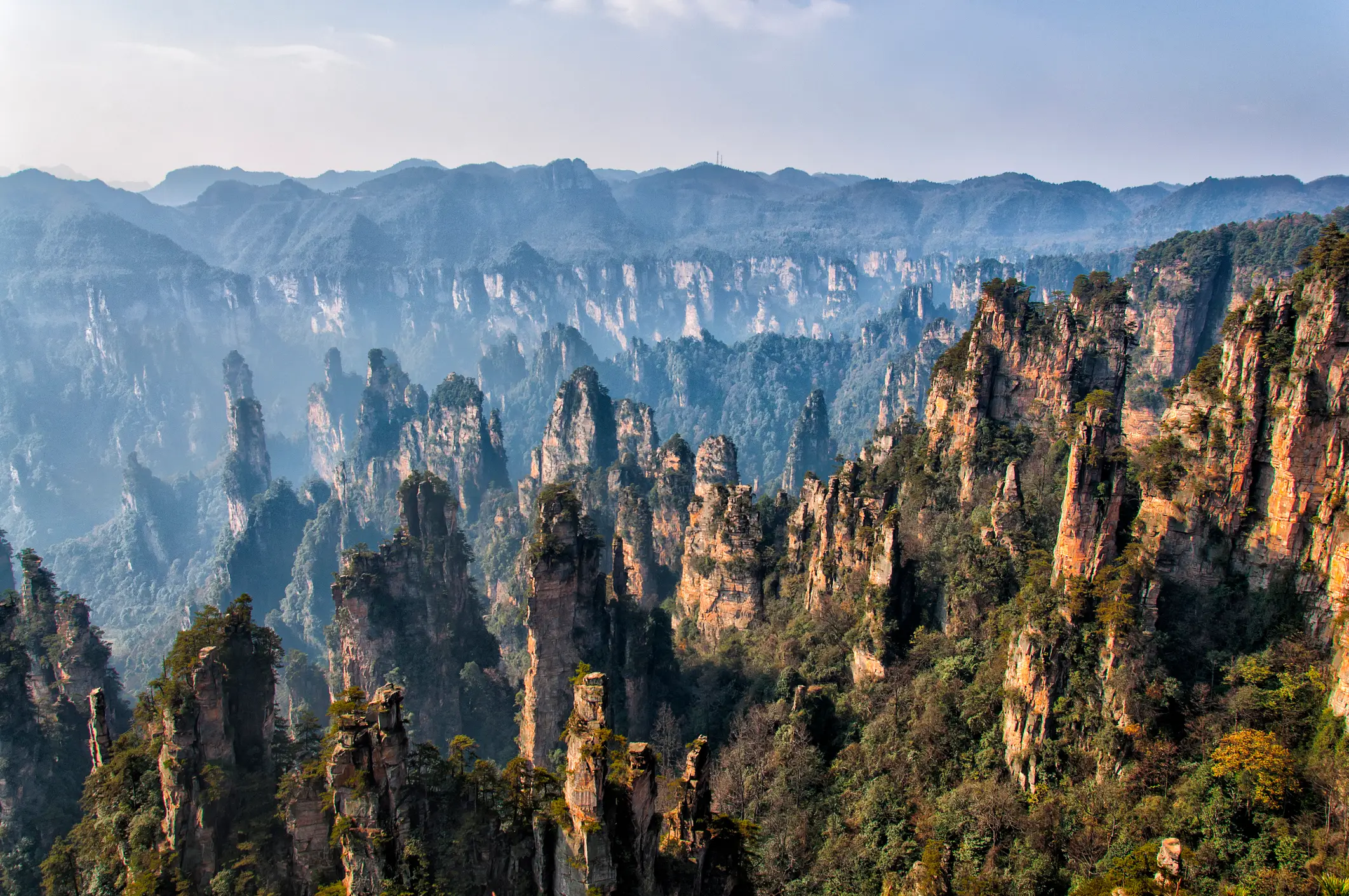 Der beeindruckende Zhangjiajie National Forest Park in China.
