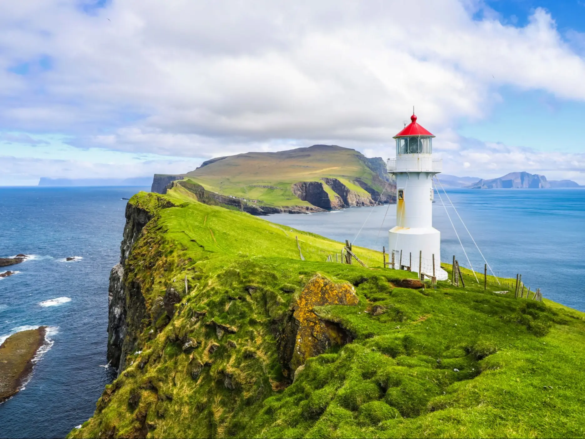 Faröer Inseln, Leuchtturm auf Mykines Island
