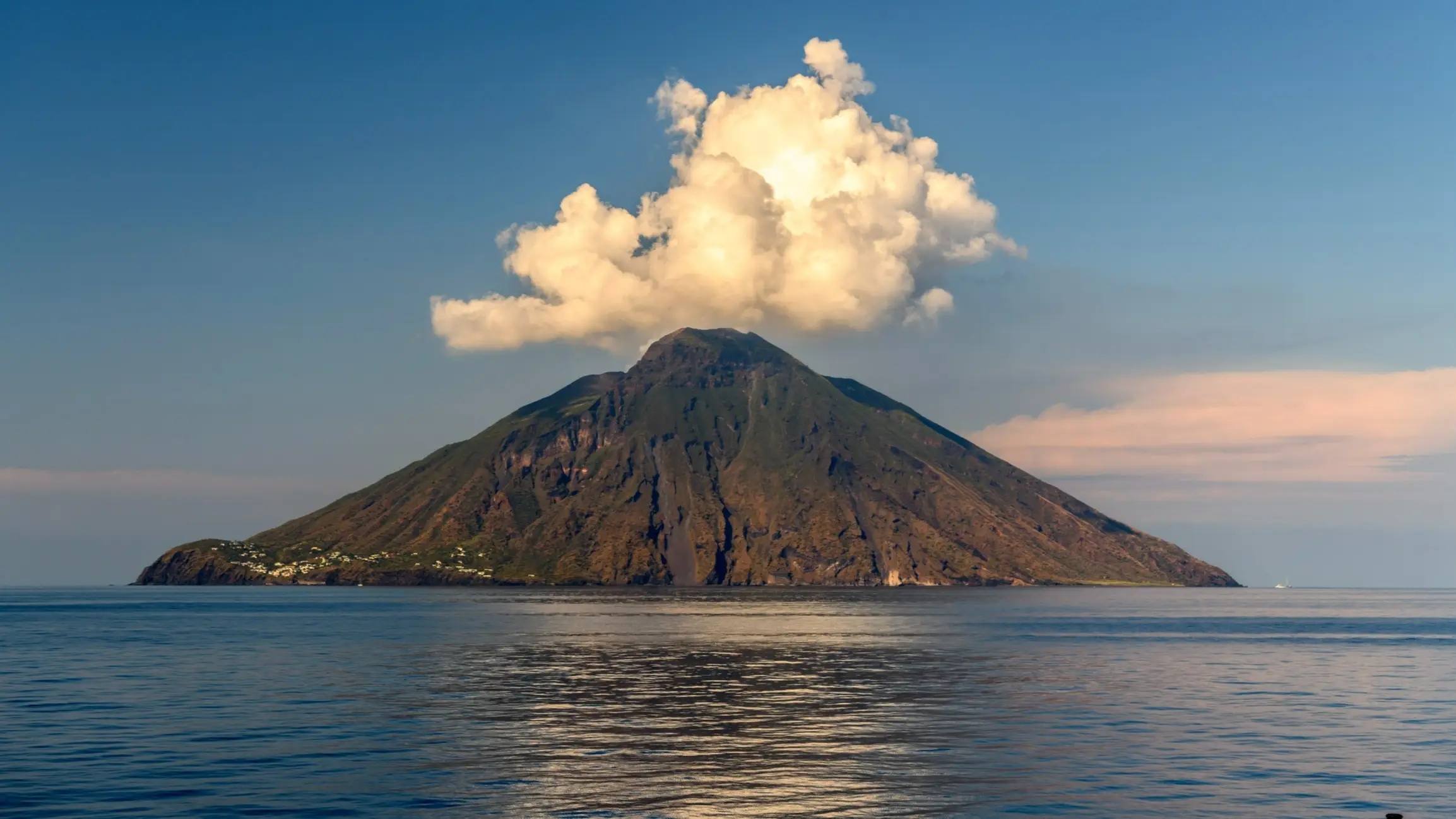 Italien Stromboli Vulkan Insel Stromboli im Mittelmeer in Italien