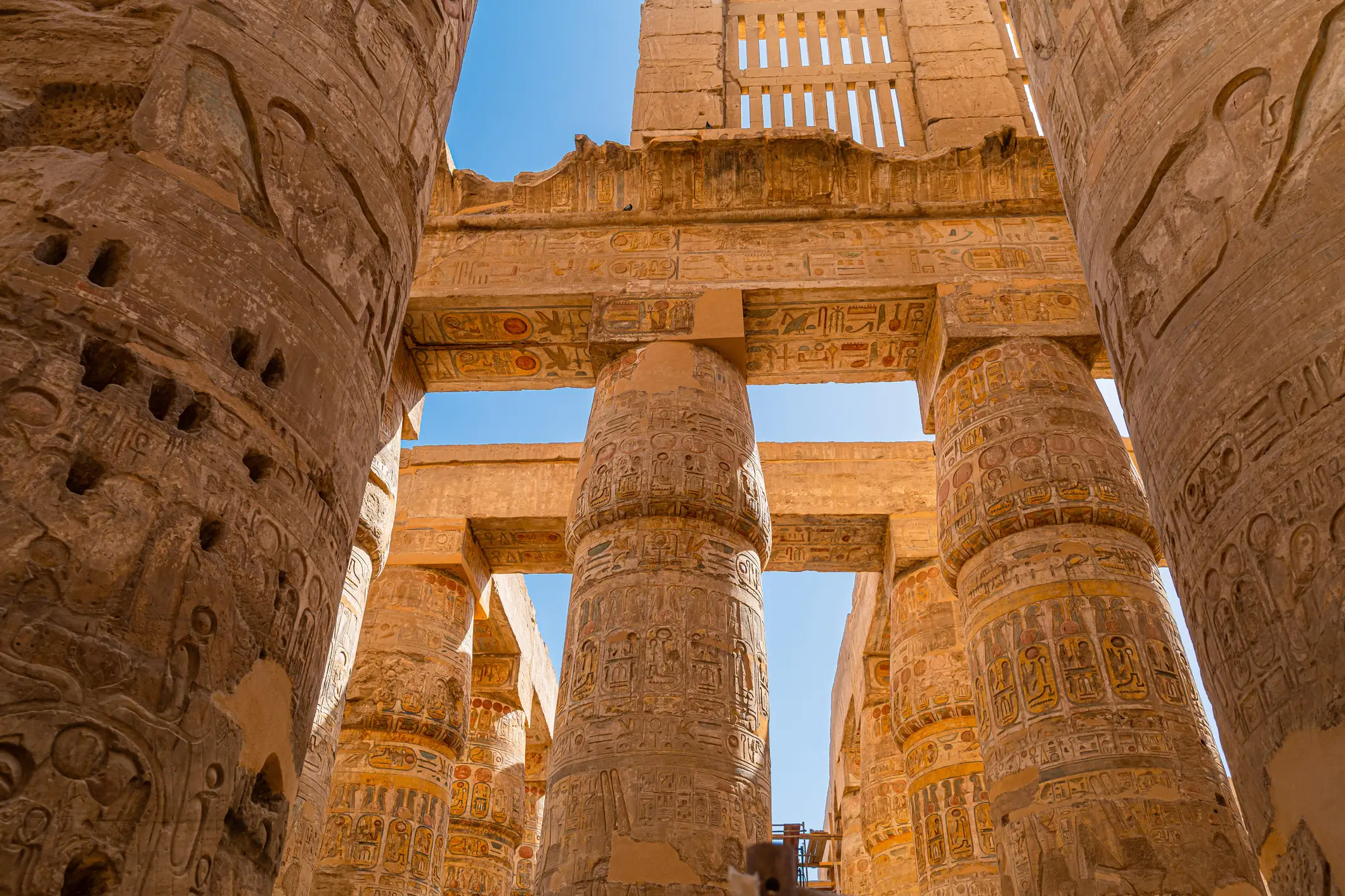 Säulen beim Karnak Tempel in Ägypten. 