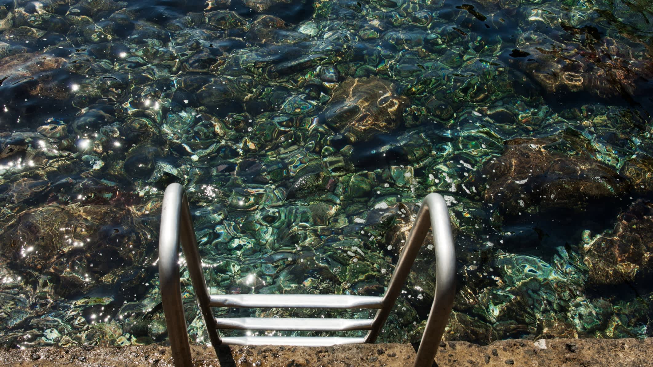 Natürliches Salzwasser-Swimmingpool 