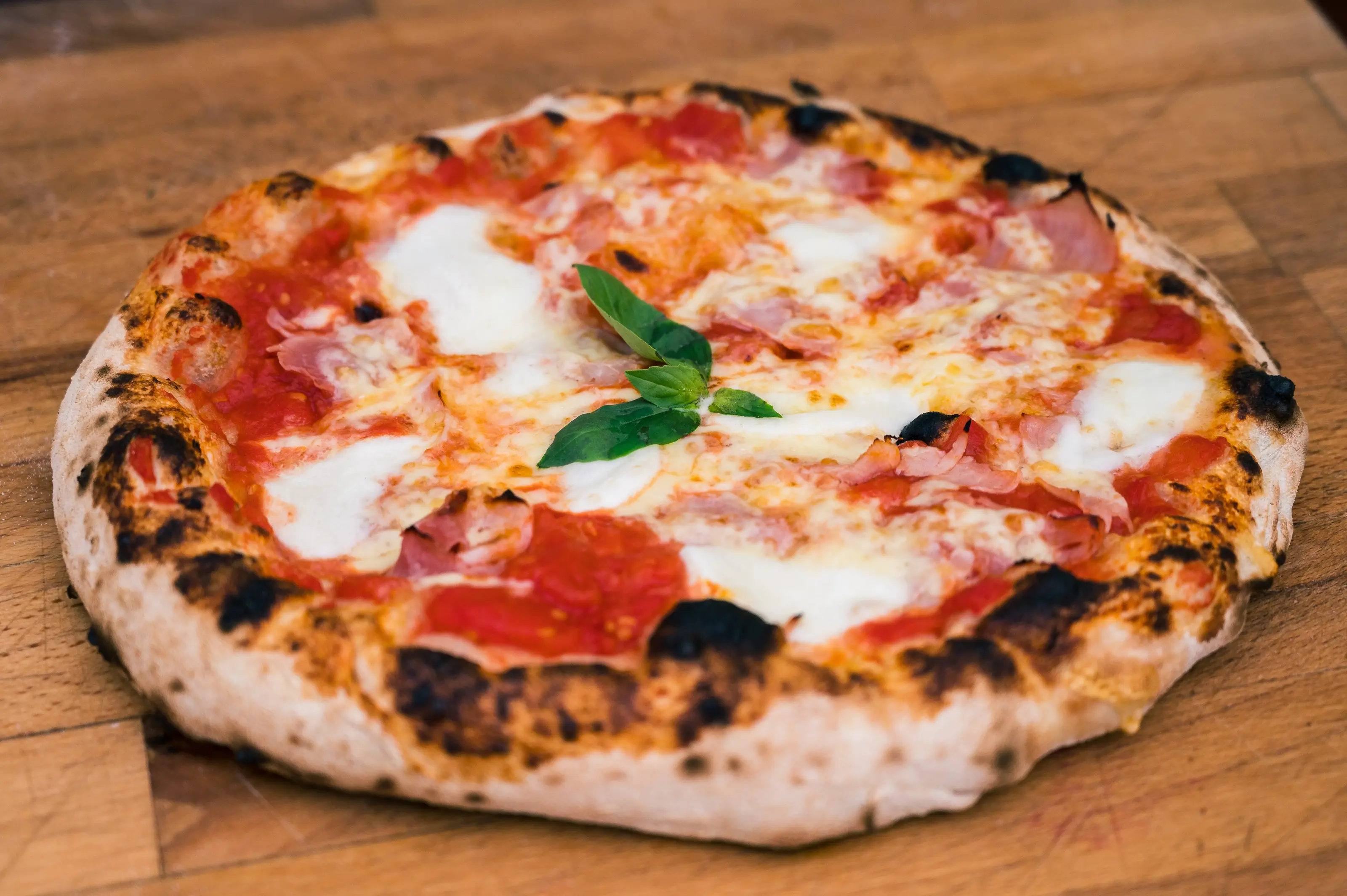 Italien, Kulinarik, Pizza Neapoletanische Pizza
