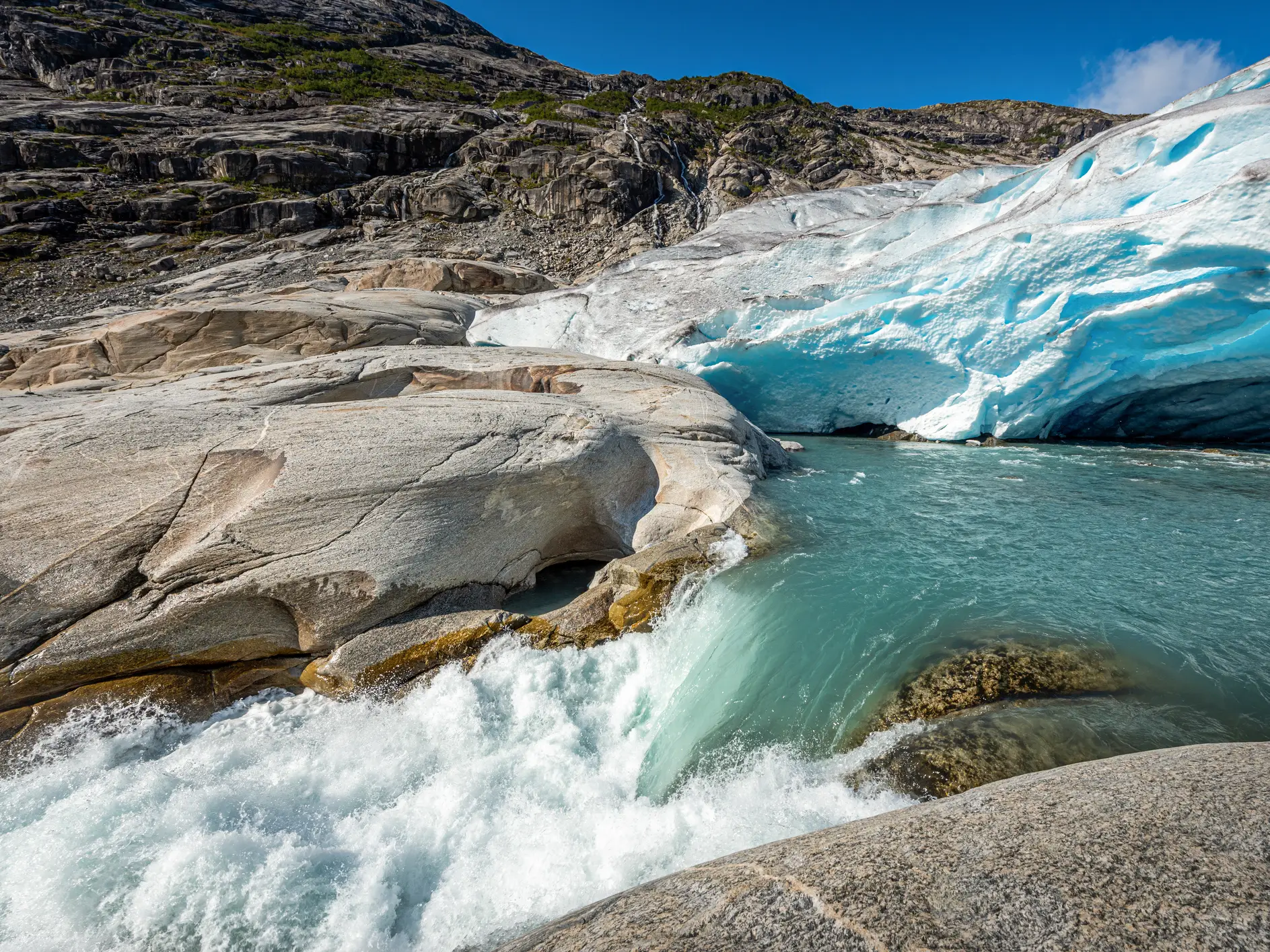 Glacier Nigardsbreen en train de fondre dans la vallée de Gaupne Jostedalen, Norvège.