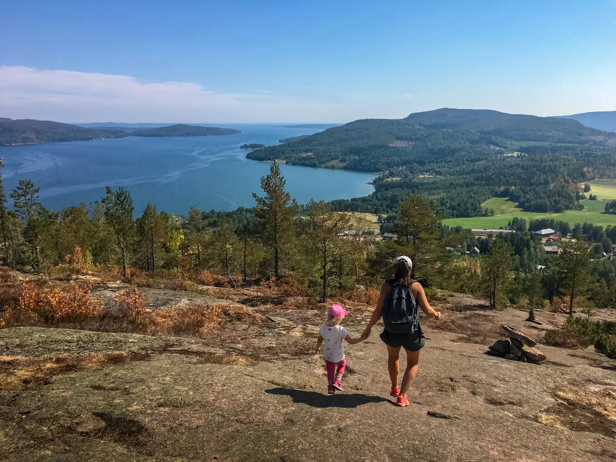 Schweden, Familie, Kind, Klippe, Reise


